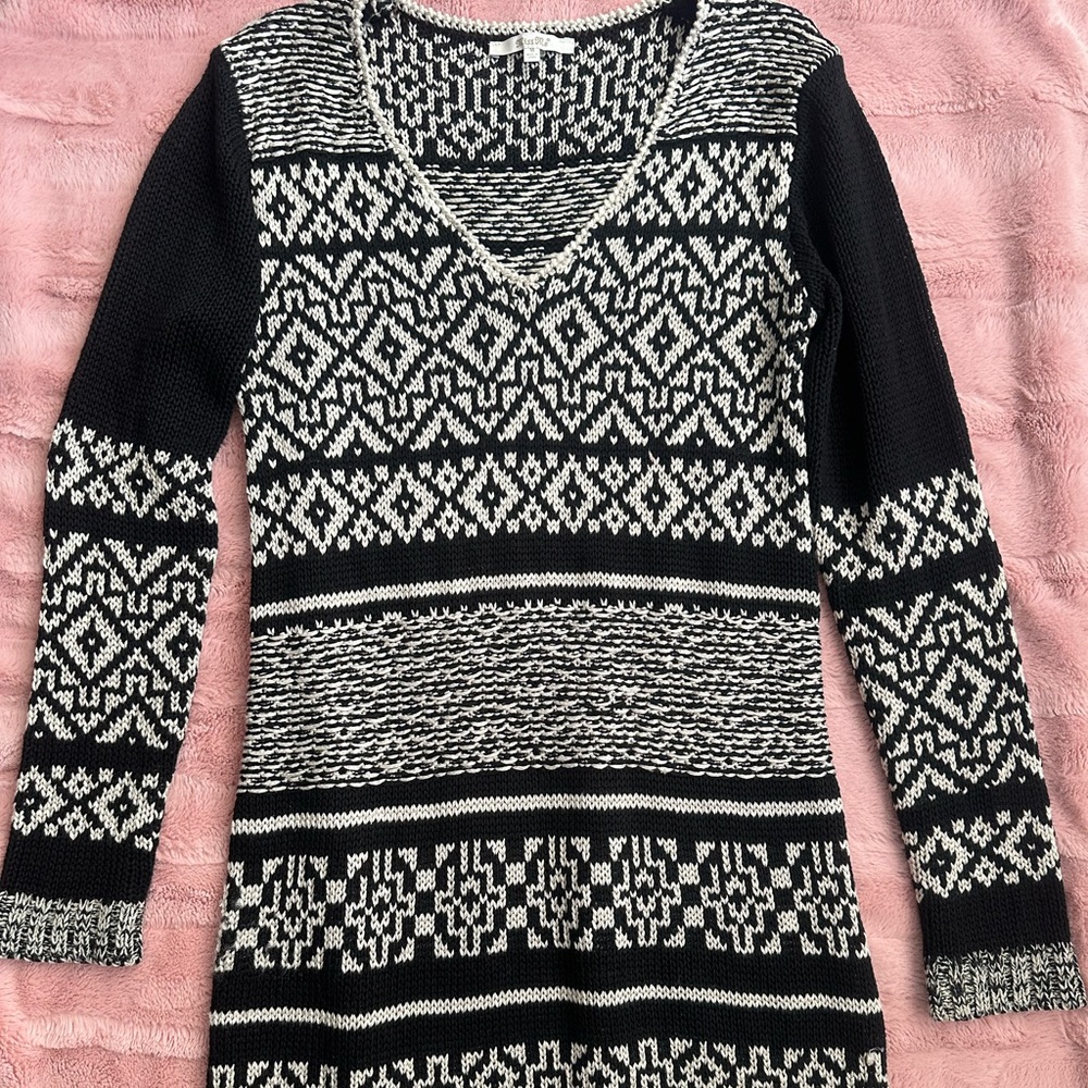 Miss Me Monochrome Knit Pattern Top